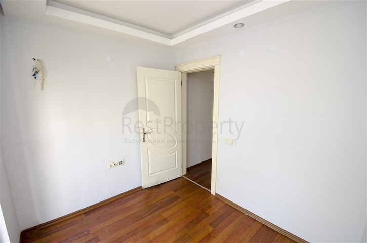 شقة 2 + 1 في منطقة هورما كونيالتي