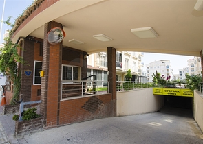 شقة 2 + 1 في منطقة هورما كونيالتي