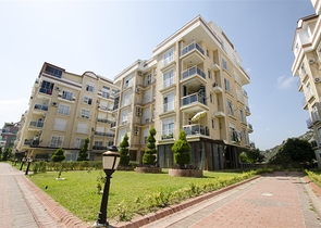 شقة 2 + 1 في منطقة هورما كونيالتي