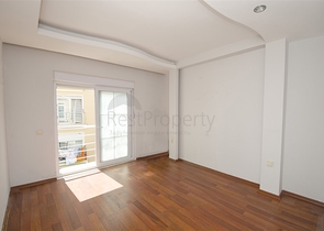 شقة 2 + 1 في منطقة هورما كونيالتي