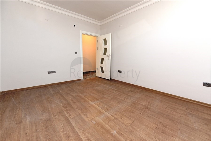 اطلالة بحرية - شقق ودوبلكس - في مركز الانيا