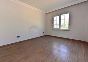 اطلالة بحرية - شقق ودوبلكس - في مركز الانيا