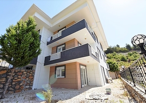 اطلالة بحرية - شقق ودوبلكس - في مركز الانيا