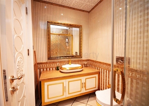 دوبلكس ساحرة - على البحر مبشرة - اثاث فاخر - 3غرف وصالة -مهموتلار / الانيا 