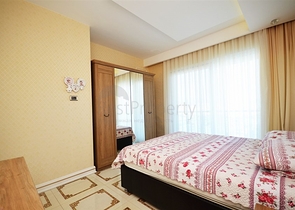 دوبلكس ساحرة - على البحر مبشرة - اثاث فاخر - 3غرف وصالة -مهموتلار / الانيا 