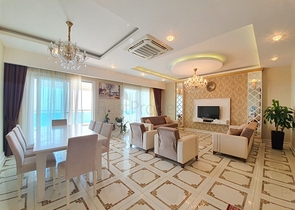 دوبلكس ساحرة - على البحر مبشرة - اثاث فاخر - 3غرف وصالة -مهموتلار / الانيا 