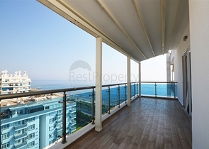 دوبلكس ساحرة - على البحر مبشرة - اثاث فاخر - 3غرف وصالة -مهموتلار / الانيا 