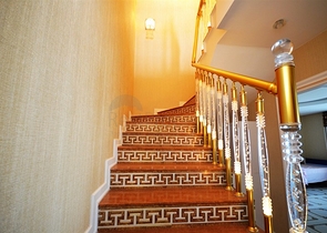 دوبلكس ساحرة - على البحر مبشرة - اثاث فاخر - 3غرف وصالة -مهموتلار / الانيا 