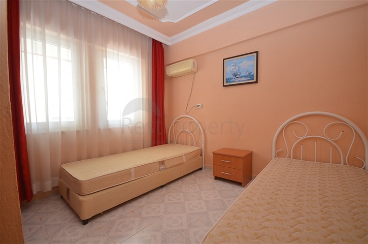 سعر مناسب - غرفتين وصالة - مطبخ منفصل - مهموتلار / الانيا 