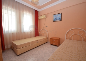 سعر مناسب - غرفتين وصالة - مطبخ منفصل - مهموتلار / الانيا 