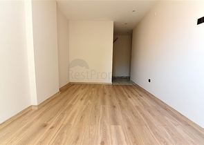 مجمع فاخر - شقق 2 غرفة وصالة - مطبخ منفصل -في مركز الانيا 