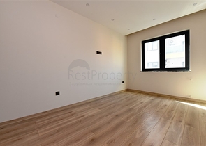 مجمع فاخر - شقق 2 غرفة وصالة - مطبخ منفصل -في مركز الانيا 