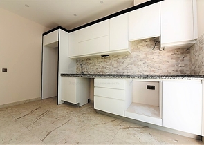 مجمع فاخر - شقق 2 غرفة وصالة - مطبخ منفصل -في مركز الانيا 