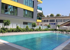 مجمع فاخر - شقق 2 غرفة وصالة - مطبخ منفصل -في مركز الانيا 