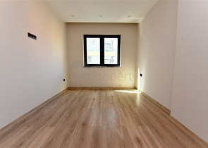 مجمع فاخر - شقق 2 غرفة وصالة - مطبخ منفصل -في مركز الانيا 