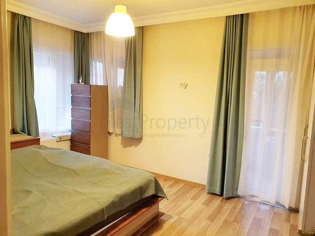 شقة 3 + 1 في مجمع 50 متر من البحر في كونيالتي