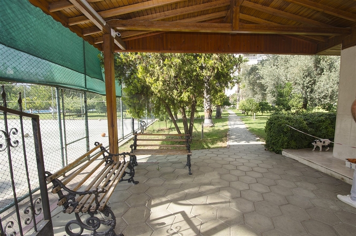 شقة 3 + 1 مطلة على البحر في وسط لارا أنطاليا