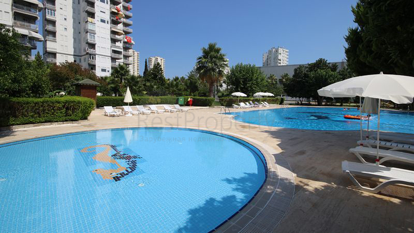 شقة 3 + 1 مطلة على البحر في وسط لارا أنطاليا