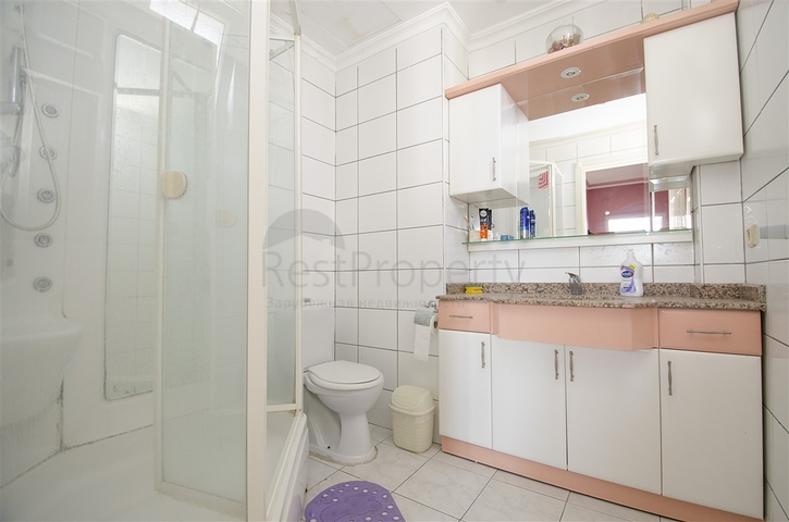 شقة 3 + 1 مطلة على البحر في وسط لارا أنطاليا