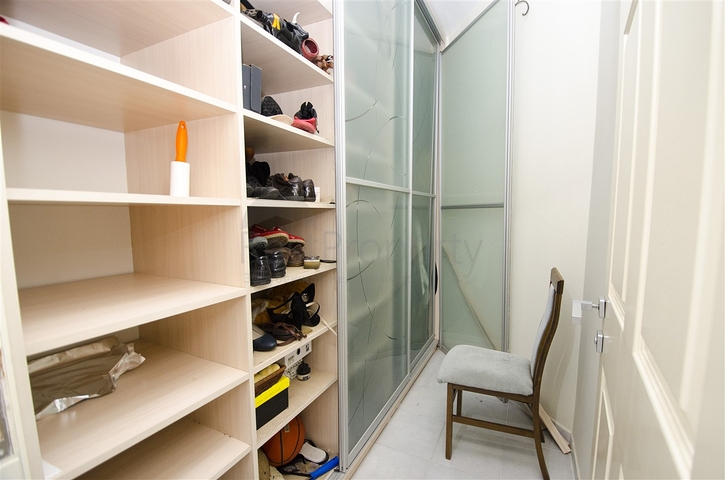 شقة 3 + 1 مطلة على البحر في وسط لارا أنطاليا