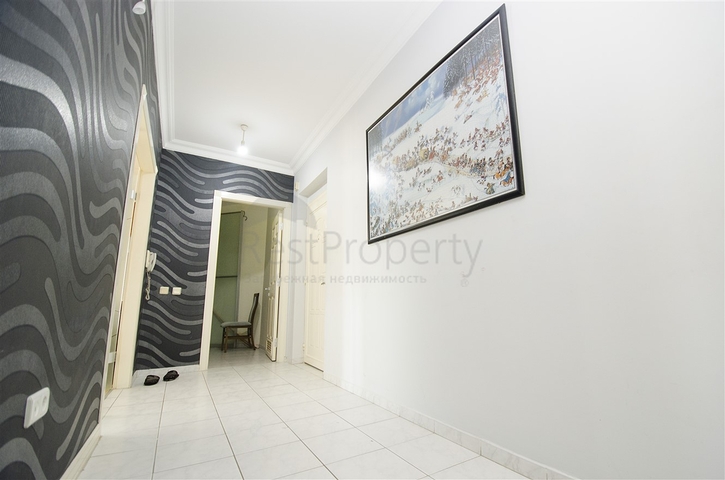 شقة 3 + 1 مطلة على البحر في وسط لارا أنطاليا