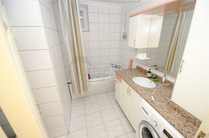 شقة 3 + 1 مطلة على البحر في وسط لارا أنطاليا