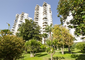 شقة 3 + 1 مطلة على البحر في وسط لارا أنطاليا