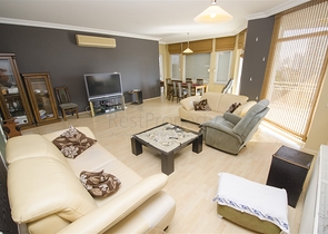 شقة 3 + 1 مطلة على البحر في وسط لارا أنطاليا