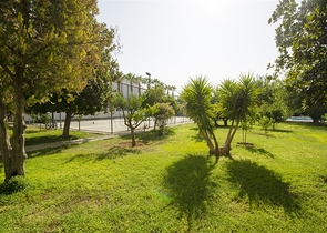 شقة 3 + 1 مطلة على البحر في وسط لارا أنطاليا