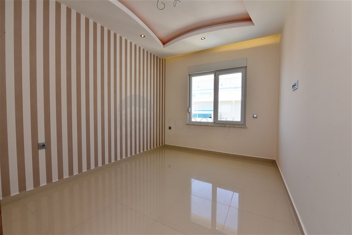 اطلالة بحر - بنتهاوس فاخرة - ضمن مجمع مميز بخدمات 5 نجوم -في مهموتلار / الانيا 