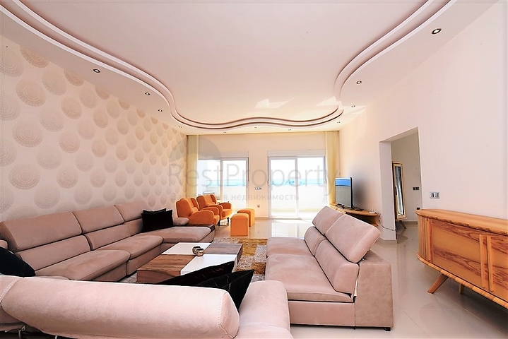 اطلالة بحر - بنتهاوس فاخرة - ضمن مجمع مميز بخدمات 5 نجوم -في مهموتلار / الانيا 