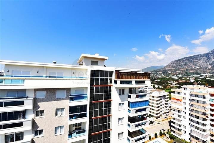 اطلالة بحر - بنتهاوس فاخرة - ضمن مجمع مميز بخدمات 5 نجوم -في مهموتلار / الانيا 