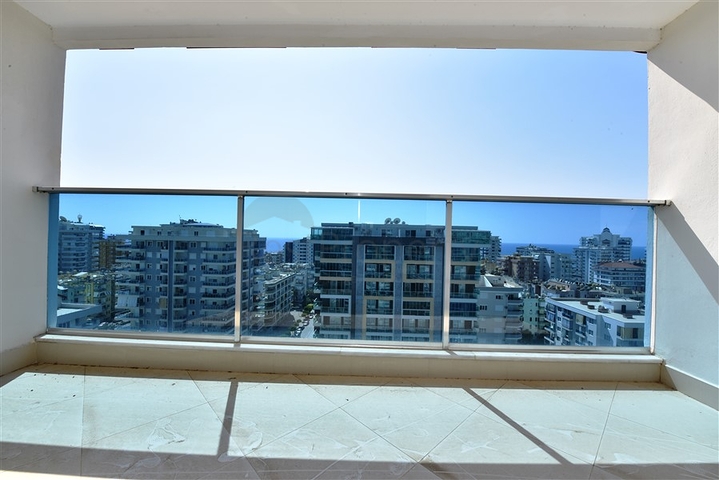 اطلالة بحر - بنتهاوس فاخرة - ضمن مجمع مميز بخدمات 5 نجوم -في مهموتلار / الانيا 