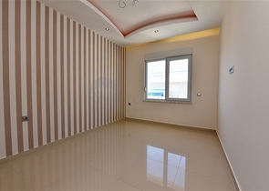 اطلالة بحر - بنتهاوس فاخرة - ضمن مجمع مميز بخدمات 5 نجوم -في مهموتلار / الانيا 