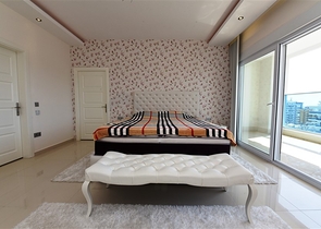 اطلالة بحر - بنتهاوس فاخرة - ضمن مجمع مميز بخدمات 5 نجوم -في مهموتلار / الانيا 