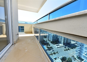 اطلالة بحر - بنتهاوس فاخرة - ضمن مجمع مميز بخدمات 5 نجوم -في مهموتلار / الانيا 