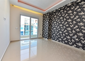 اطلالة بحر - بنتهاوس فاخرة - ضمن مجمع مميز بخدمات 5 نجوم -في مهموتلار / الانيا 