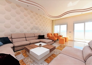 اطلالة بحر - بنتهاوس فاخرة - ضمن مجمع مميز بخدمات 5 نجوم -في مهموتلار / الانيا 