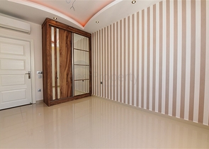 اطلالة بحر - بنتهاوس فاخرة - ضمن مجمع مميز بخدمات 5 نجوم -في مهموتلار / الانيا 