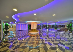 اطلالة بحر - بنتهاوس فاخرة - ضمن مجمع مميز بخدمات 5 نجوم -في مهموتلار / الانيا 