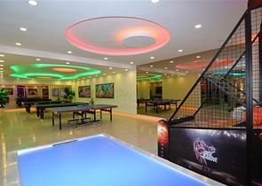 اطلالة بحر - بنتهاوس فاخرة - ضمن مجمع مميز بخدمات 5 نجوم -في مهموتلار / الانيا 