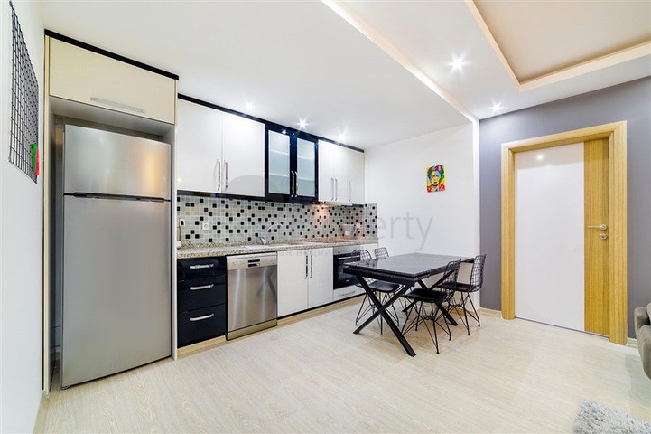 شقة عائلية من تصميم غرفتين وصالة -في منطقة جيكجلي الهادئة - الانيا