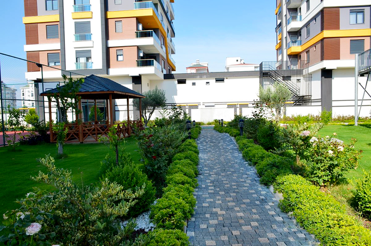 شقة 3 + 1 مع أثاث في كيبيز أنطاليا