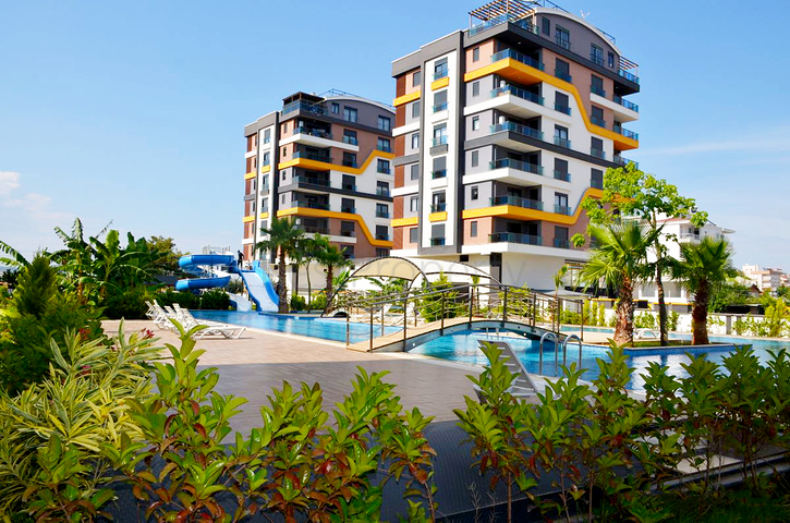 شقة 3 + 1 مع أثاث في كيبيز أنطاليا