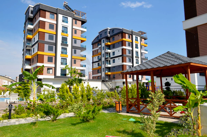 شقة 3 + 1 مع أثاث في كيبيز أنطاليا