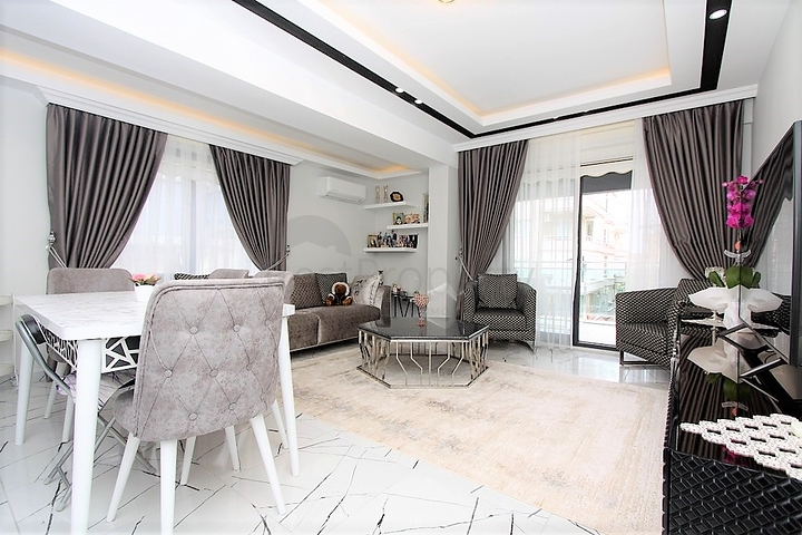 في مركز المدينة - شقة غرفتين وصالة مفروشة - الانيا 