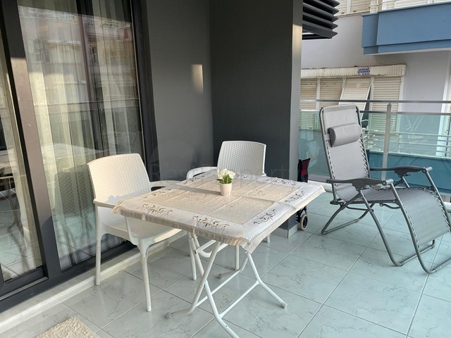 في مركز المدينة - شقة غرفتين وصالة مفروشة - الانيا 