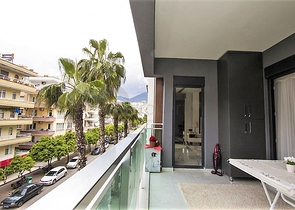 في مركز المدينة - شقة غرفتين وصالة مفروشة - الانيا 