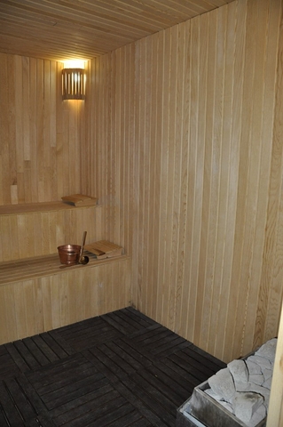 مجمع يضم كافة الخدمات -قريب من البحر - شقة مفروشة 1+1- في مهموتلار / الانيا 