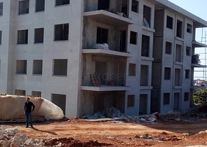 مجمع قيد الانشاء - دفعات بالاقساط - في منطقة اوبا المركزية / الانيا 